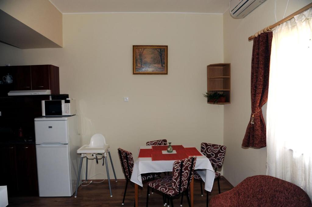 Arany Szolo Wellness Apartmanhaz Heviz Phòng bức ảnh