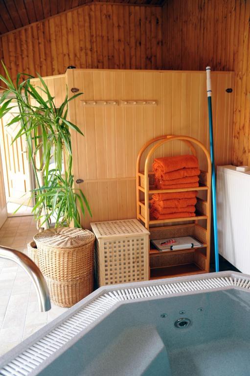 Arany Szolo Wellness Apartmanhaz Heviz Ngoại thất bức ảnh
